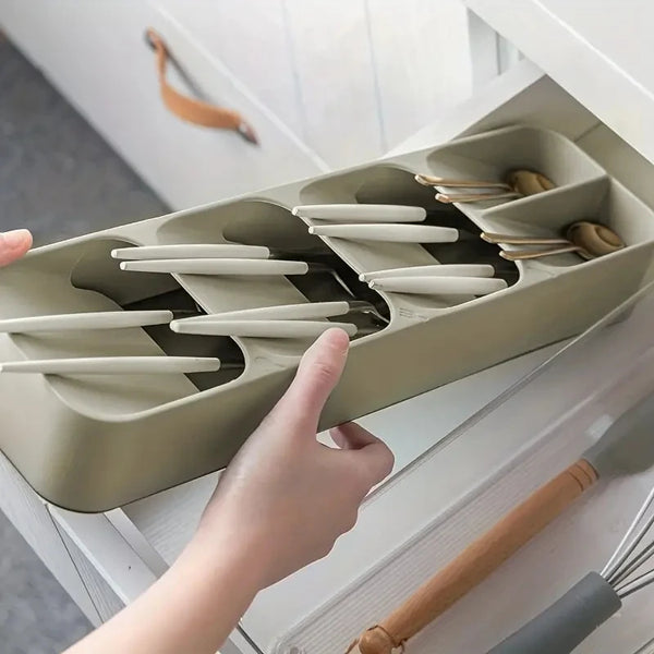Space-Saving Cutlery & Knife Drawer Organizer
